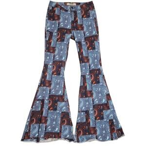 Rock & Roll  Women's Patchwork Paisley Bargain Butten Bell Jeans Sz 28x33 EUC